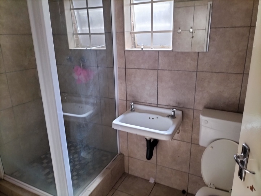 13 Bedroom Property for Sale in Universitas Free State